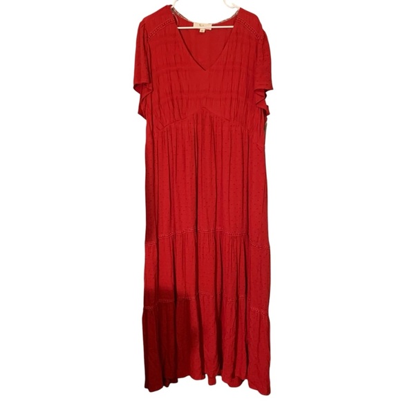 Nurture NWT Plus V Neck Crimson Tiered Maxi Dress Swiss Dot Size 2X Flowy Boho - Picture 2 of 10